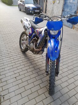 Yamaha wr426 - 2