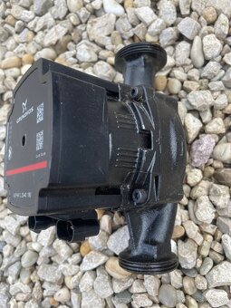 Predám nepoužité obehové čerpadlo GRUNDFOS - 2