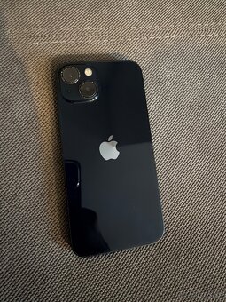 Predám Iphone 13 128GB - 2