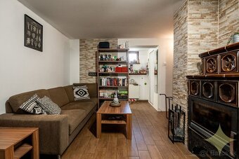 Na predaj, chata/rodinný dom, Suchá nad Parnou - 2