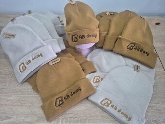 potlač a výšivky na oblečenie - 2