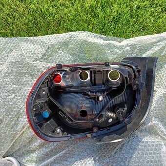 Citroen C3 zadné svetlo original 9812257580 - 2