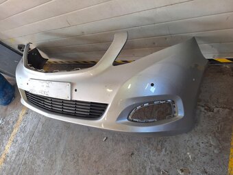 Mercedes Benz V Klasse predný nárazník - 2