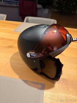 Lyziarska prilba Carving 550 - 2