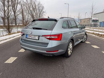 Škoda Superb Combi 1.6 TDI Ambition DSG - 2