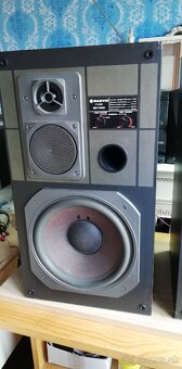 Sanyo model SX-1100 8.om 110W. Max-140W 89dB - 2