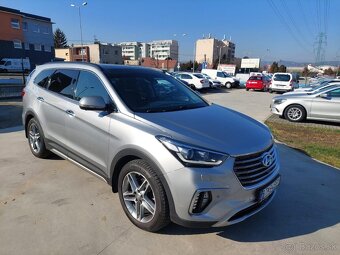 HYUNDAI GRAND SANTA FE 2,2 CRDi Premium 4x4 147kw (SUV 5d - 2