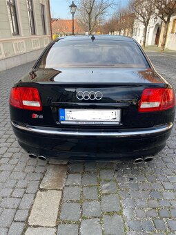 Audi A8 S8 - 2