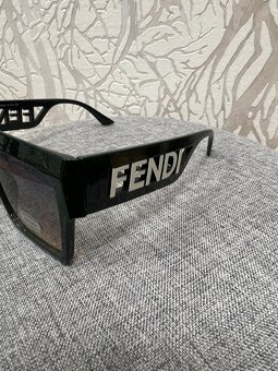 Damske Fendi slnecne okuliare - 2
