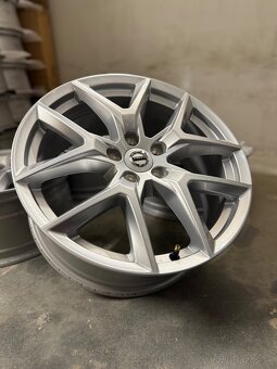 Nepoužité hliníkové disky 5x108 R18 Volvo XC60 , XC40 V90CC - 2