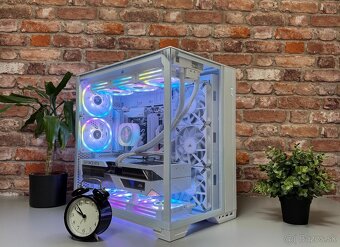Ryzen 9 9900X3D\32GB\RTX 4080S\SSD\1000W Zdroj - 2
