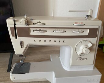 LUCZNIK 884 šijaci stroj - 2