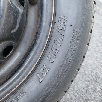 Disky 4x114,3 a zimné pneumatiky 155/70 r12 - 2