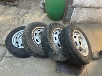 KOLESA SKODA FAVORIT - 2