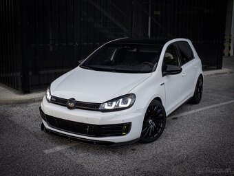 Volkswagen Golf 6 GTI DSG - 2