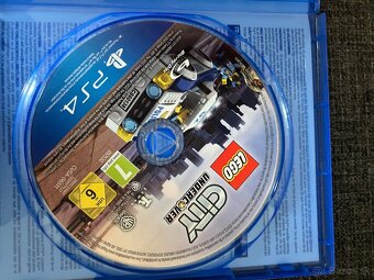 Hra na PS4 Lego City Undercover - 2
