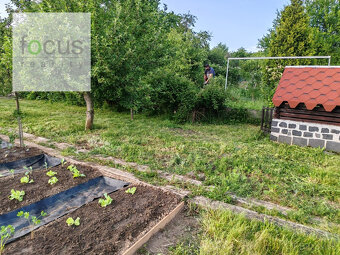 Záhradka s chatou pokročilá rekonštrukcia - Amfiteáter - 2