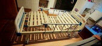 Nová polohovateľná posteľ s matracom - zdravotnícka pomôcka - 2