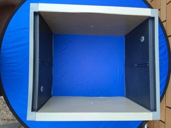 Predám nástavok na včelý úľ - plastový - 2