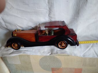 Drevené autíčko - 2