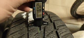 Zimné Matador SibirSnow 215/60/16 99H - 2