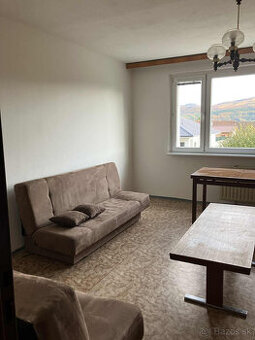 Predám starý drevený nábytok - 2