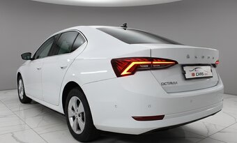 Škoda Octavia 2.0 TDI SCR Style DSG - 2
