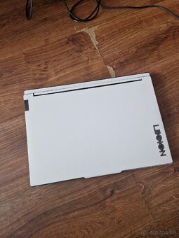 Iba výmena za razer blade alebo ROG zephyrus - 2