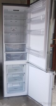 Chladnička s mrazničkou - 2