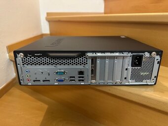 Lenovo ThinkCentre i5 / bez RAM / bez HDD - 2