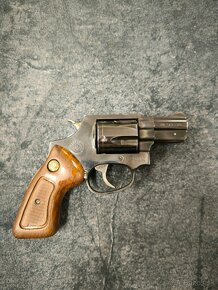 Revolver Taurus 85, kal. 38 Spec. - 2