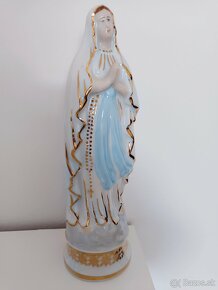 Porcelánová svätá soška - 2