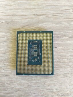 I5-13400F + originálny chladič - 2