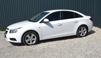 Chevrolet Cruze 1.8 SR voz, Automat - 2