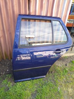 Golf 4 - 2
