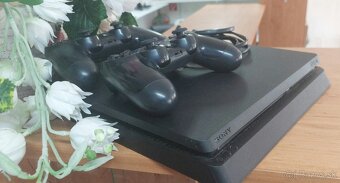ZĽAVA PS4 Slim 1TB (2 ovládače) - 2