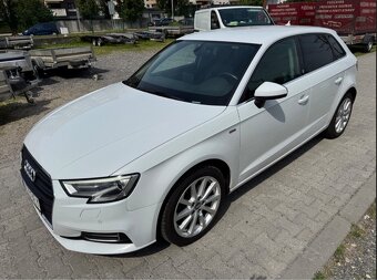 Audi A3 Sportback 1.6 TDI Design S tronic - 2