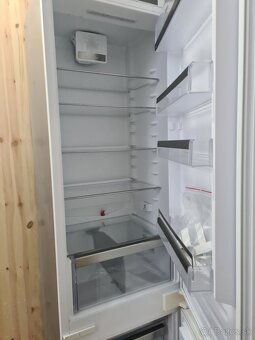 Whirlpool ART 9810/A+ – vstavaná chladnička s mrazničkou - 2