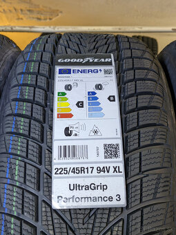 Zimné pneumatiky 225/45 R17 Goodyear - 2