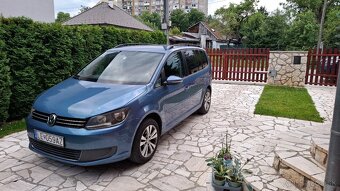 VOLKSWAGEN TOURAN 1.6 TDI 77KW Modra Metalíza - 2