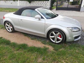 Audi TT Roadster - 2