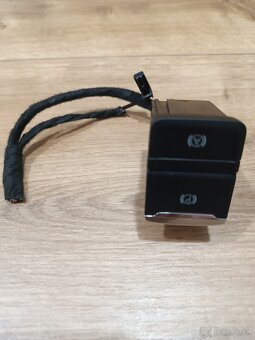 Prepínač (tlačidlo) ručnej brzdy Škoda Octavia IV 5E4927225 - 2