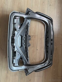 Zadné kufrove dvere Mercedes-benz - 2
