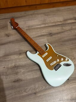 Elektrická gitara - 2