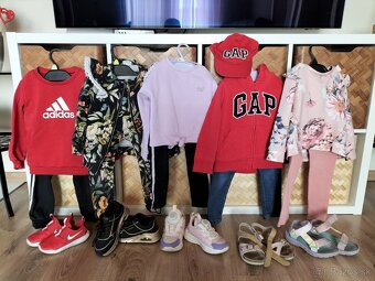 Dievčenské outfity 92-110, obuv 25-28 - 2