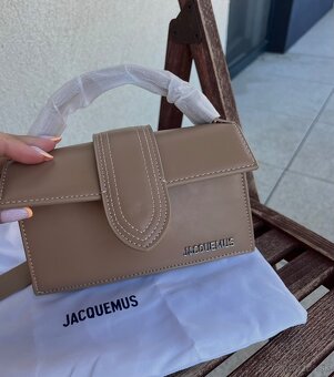 Jacquemus kabelka - 2