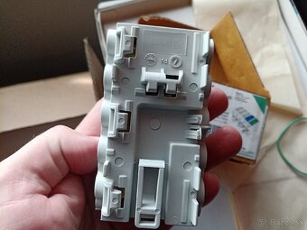 svorkovnica hlak - 2