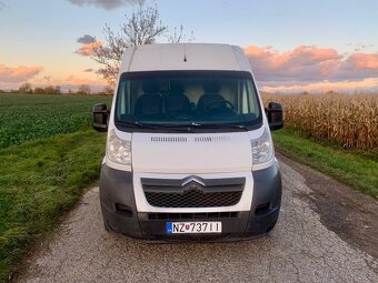 Citroen Jumper 2,2 HDi pre 3 osoby - 2