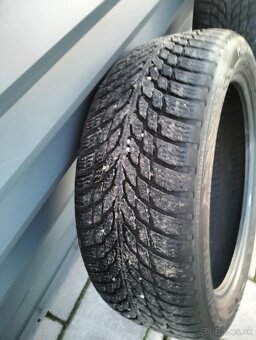 Nokian Snowproof XL 205/50 R17 - cena spolu - 2