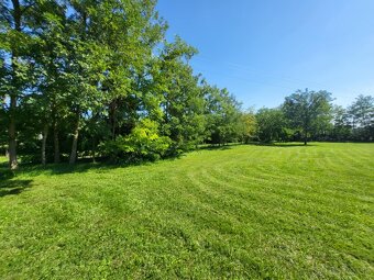 Dunakiliti–krásny pozemok na konci ulice,na začiatku prírody - 2